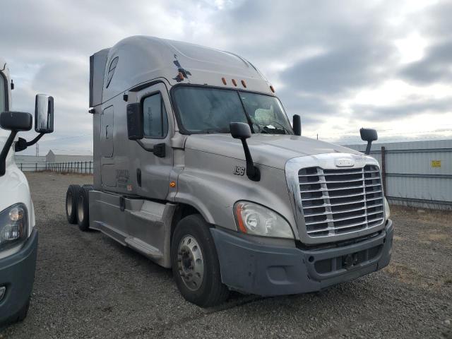 2013 Freightliner Cascadia 125 