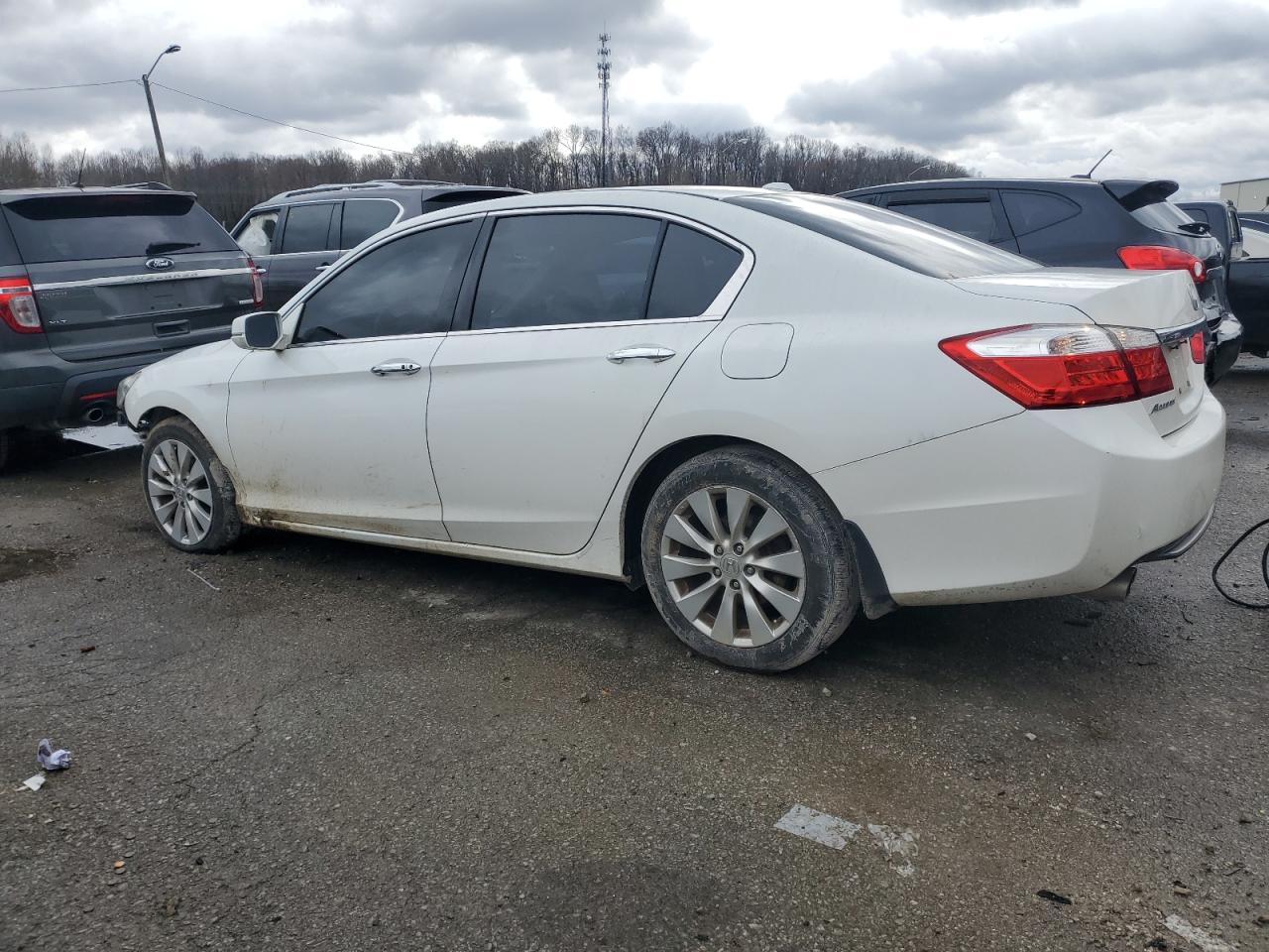 VIN 1HGCR3F87EA042184 2014 HONDA ACCORD no.2