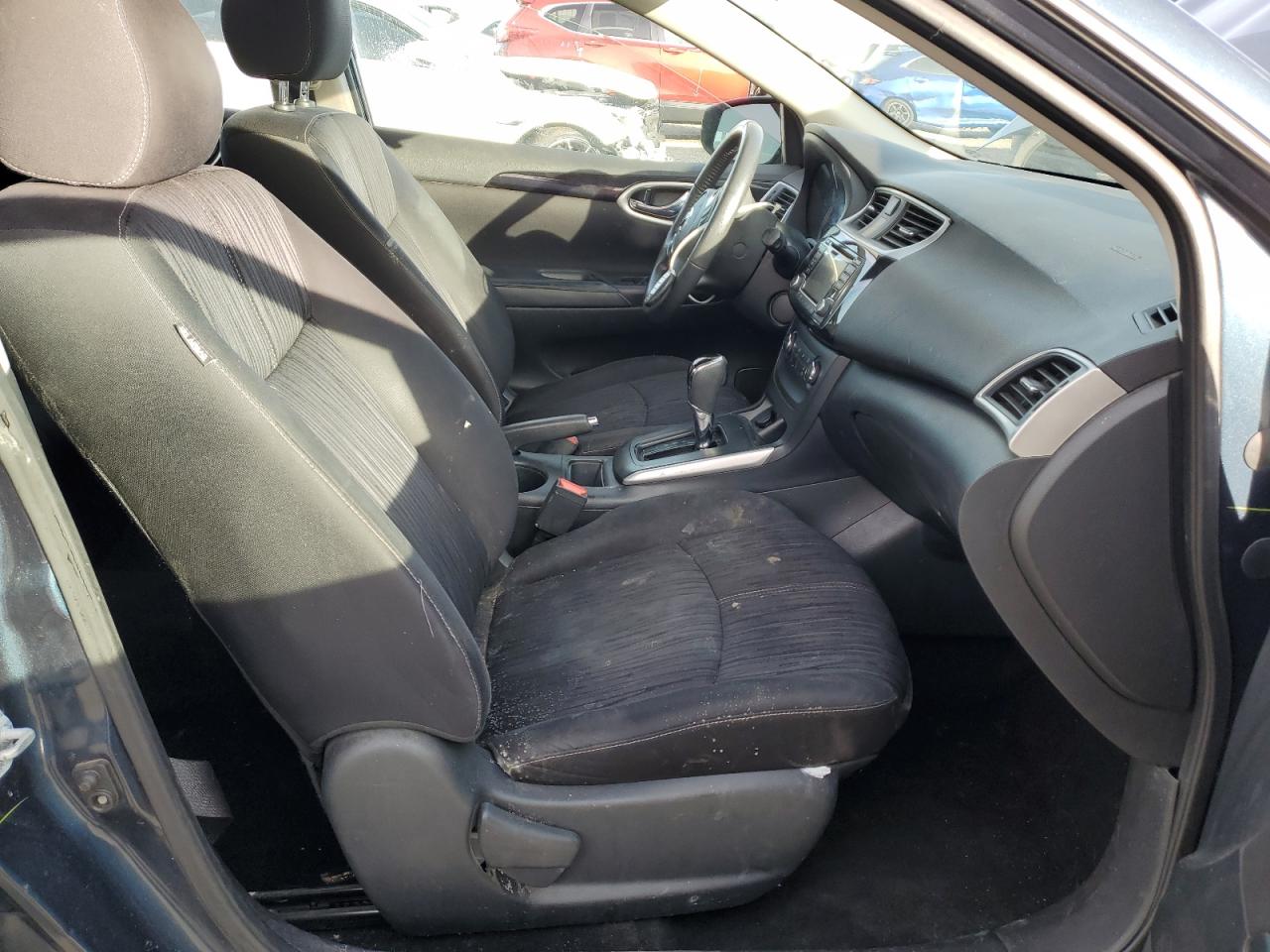 2017 Nissan Sentra - Image 7