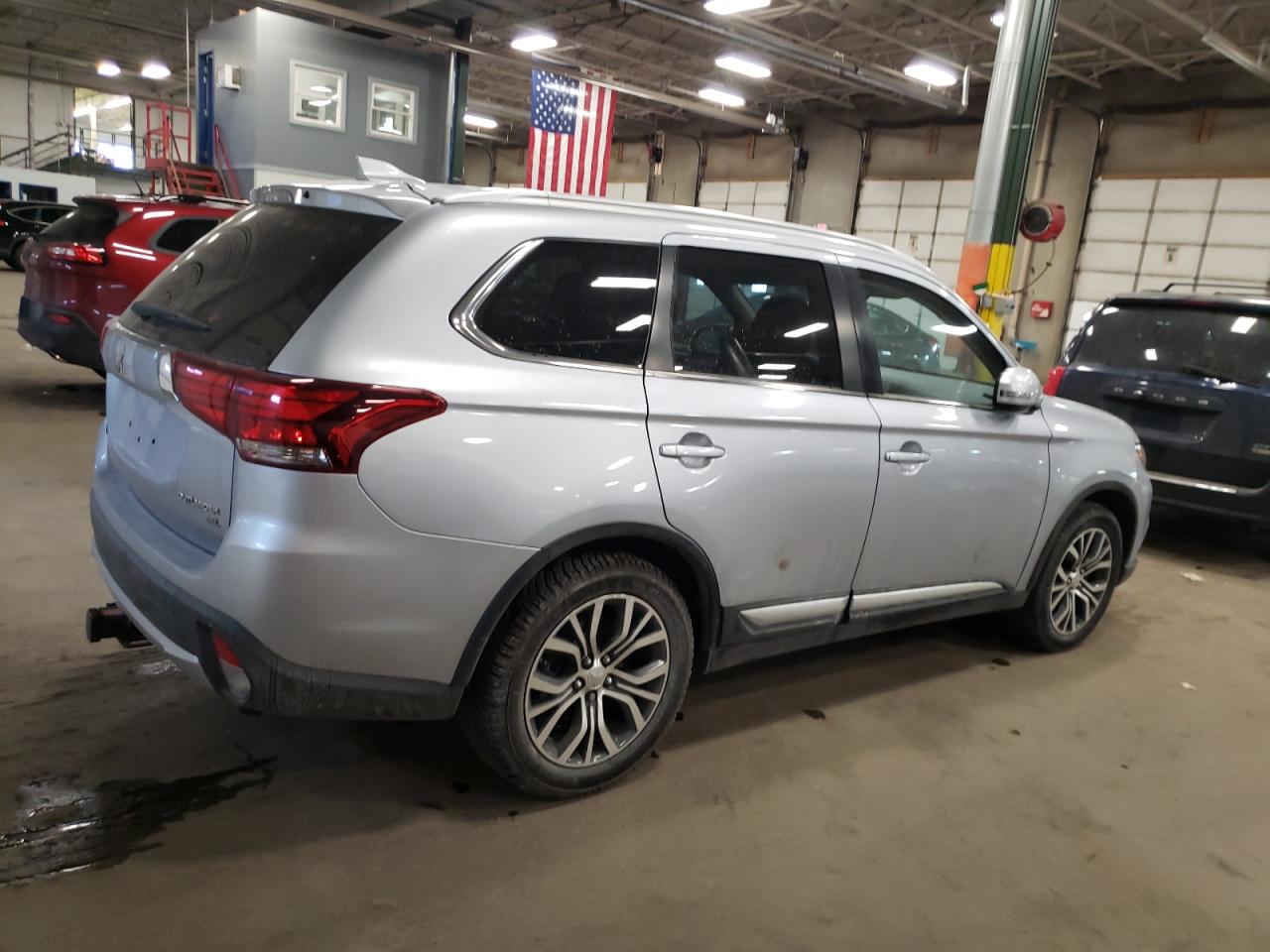 VIN JA4AZ3A3XHZ035005 2017 MITSUBISHI OUTLANDER no.3