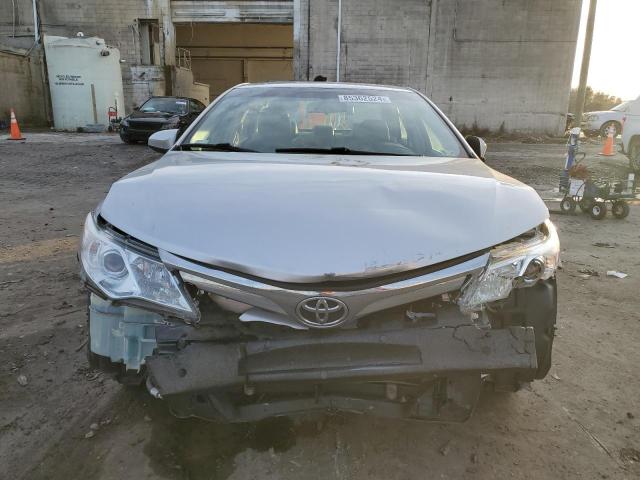 Sedans TOYOTA CAMRY 2012 Silver