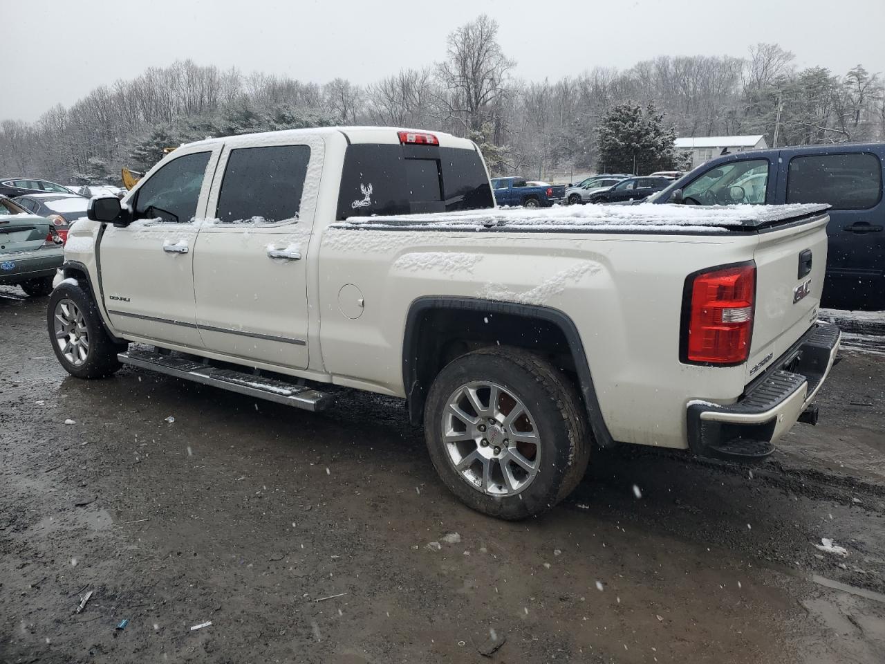 VIN 3GTU2WEJ6FG319830 2015 GMC SIERRA no.2