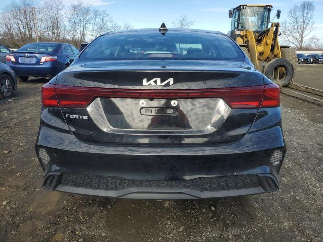  KIA FORTE 2022 Черный