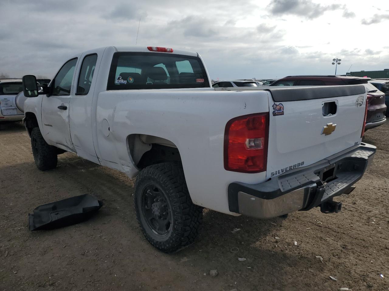 2011 Chevrolet Silverado - Image 2