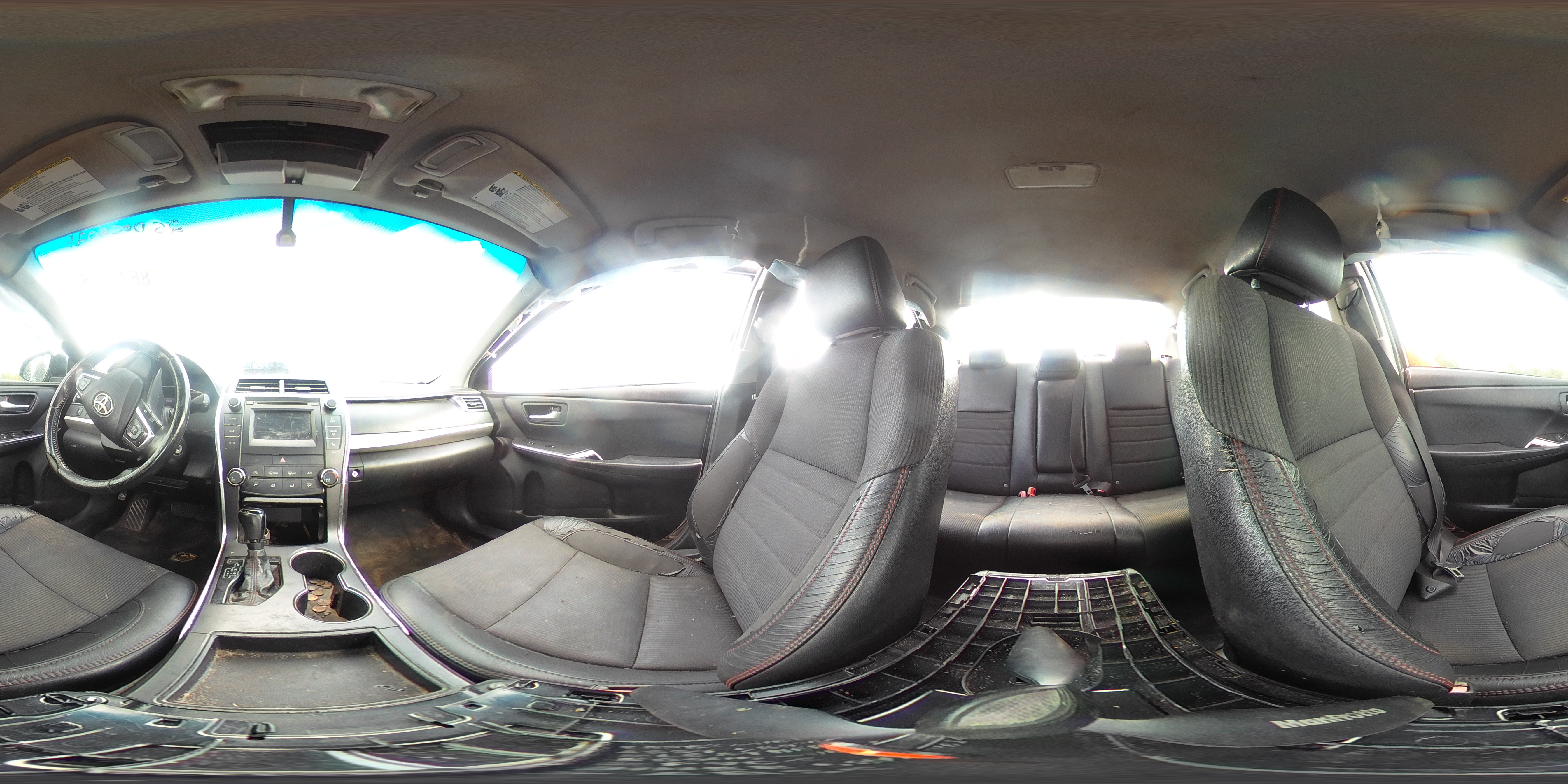 2017 Toyota Camry - Image 12
