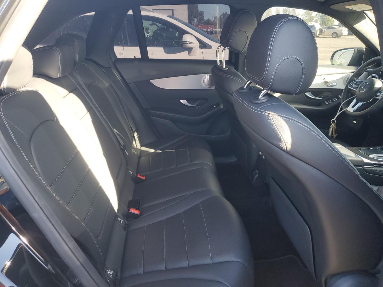 2020 Mercedes-Benz GLC - Image 10