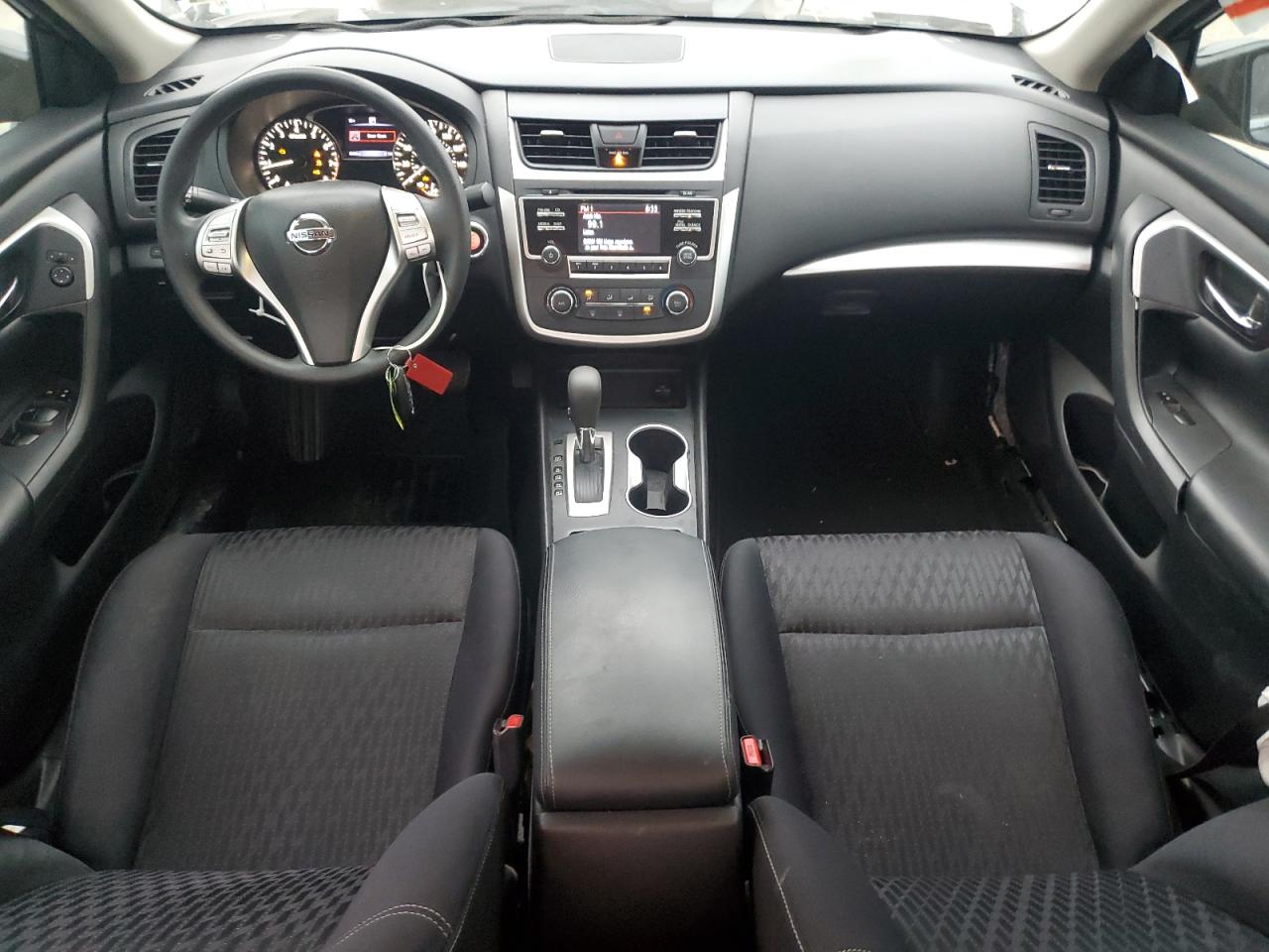 2018 Nissan Altima - Image 8