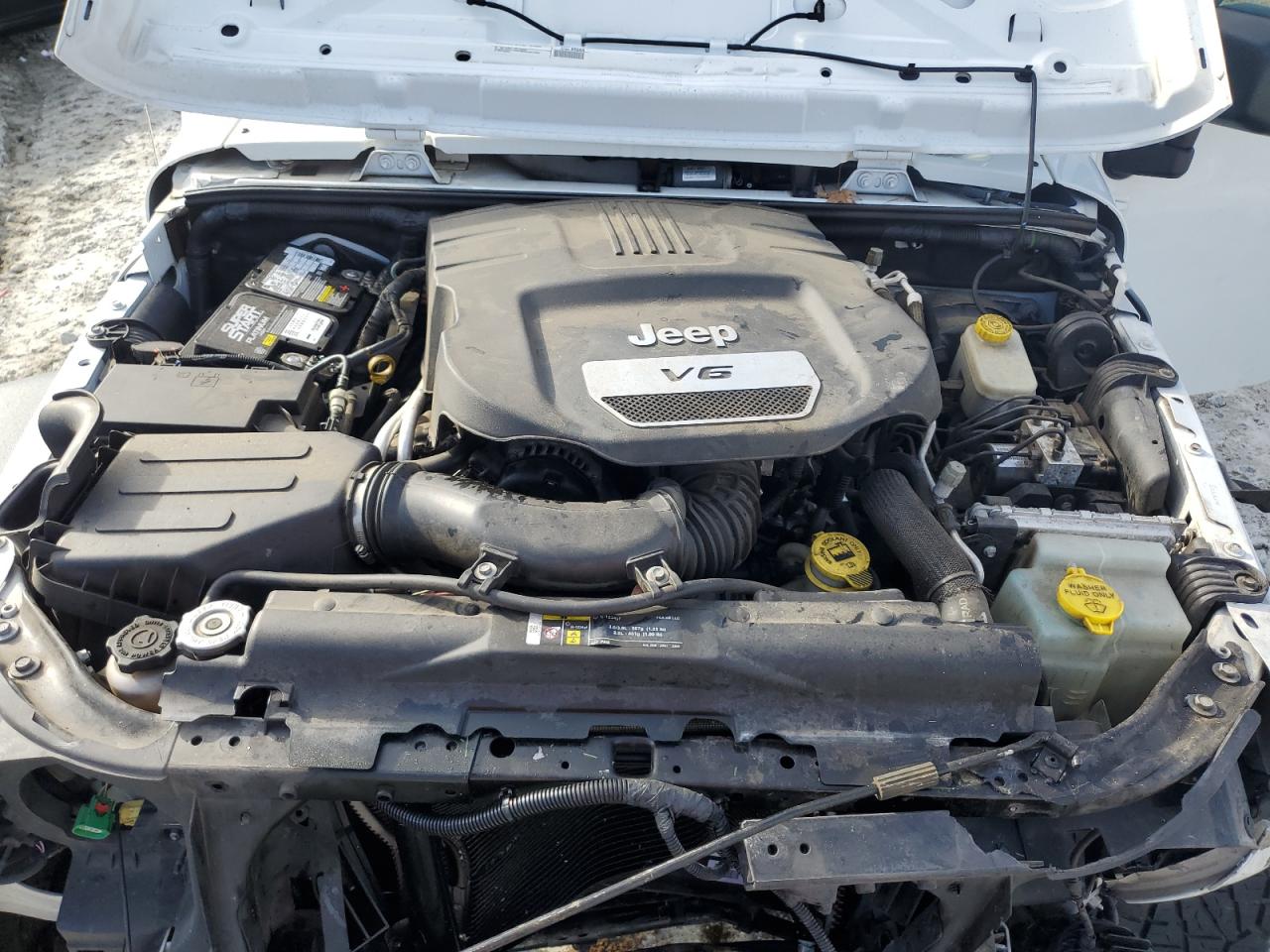 2017 Jeep Wrangler - Image 13