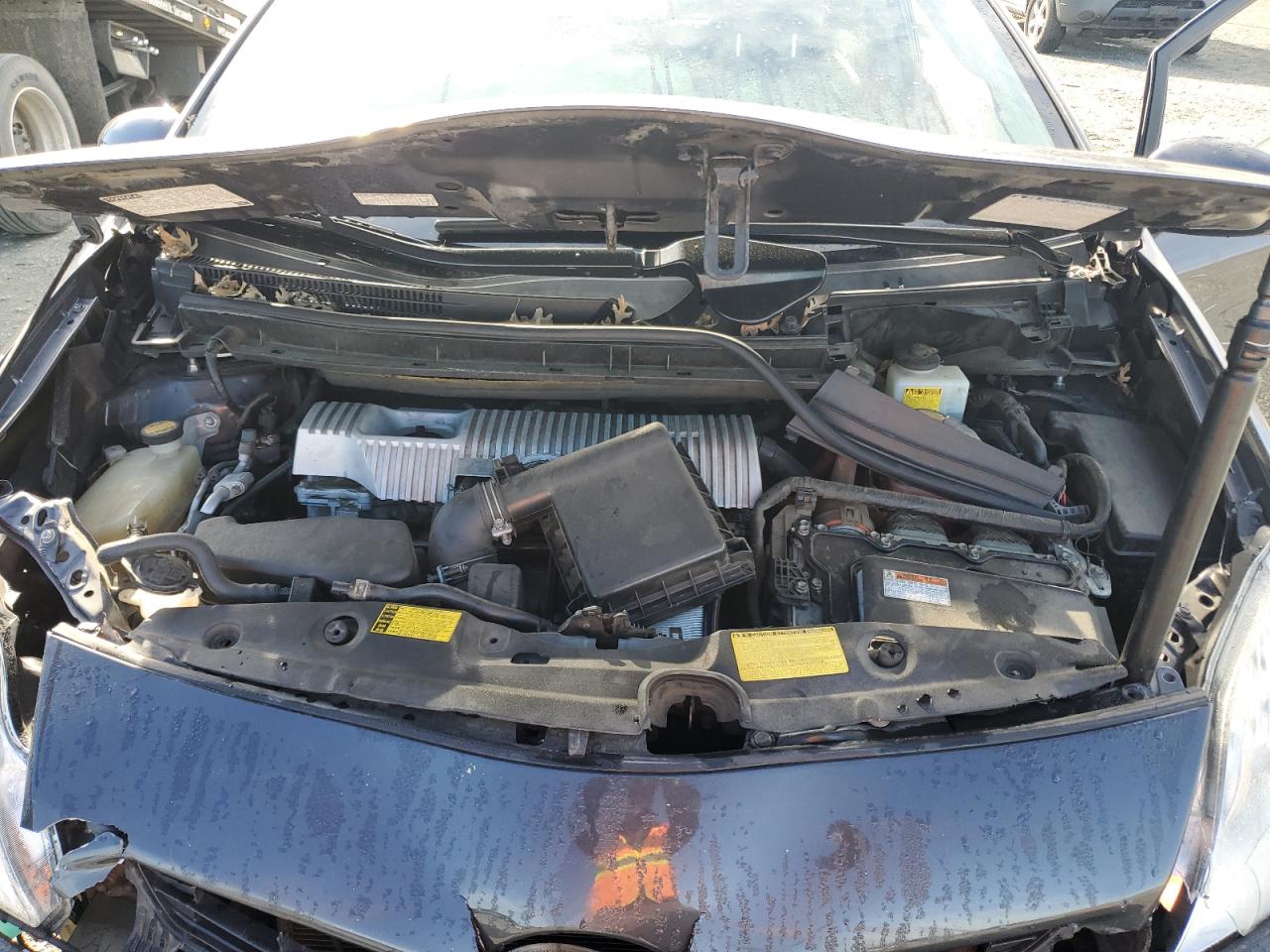 2013 Toyota Prius - Image 11