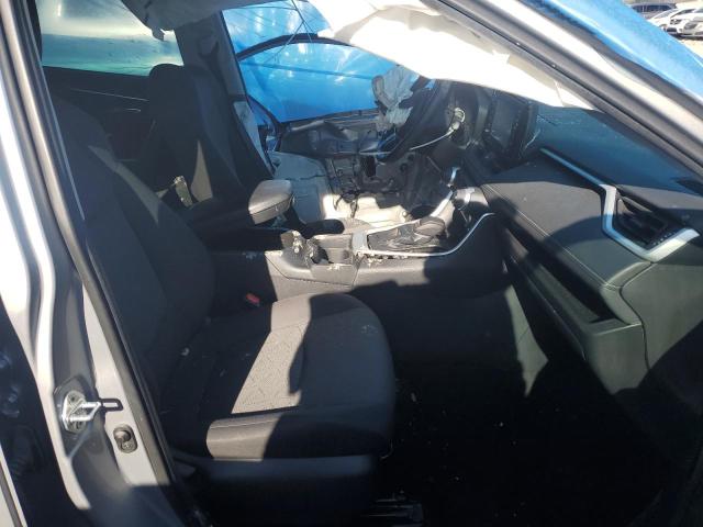  TOYOTA RAV4 2021 Серебристый