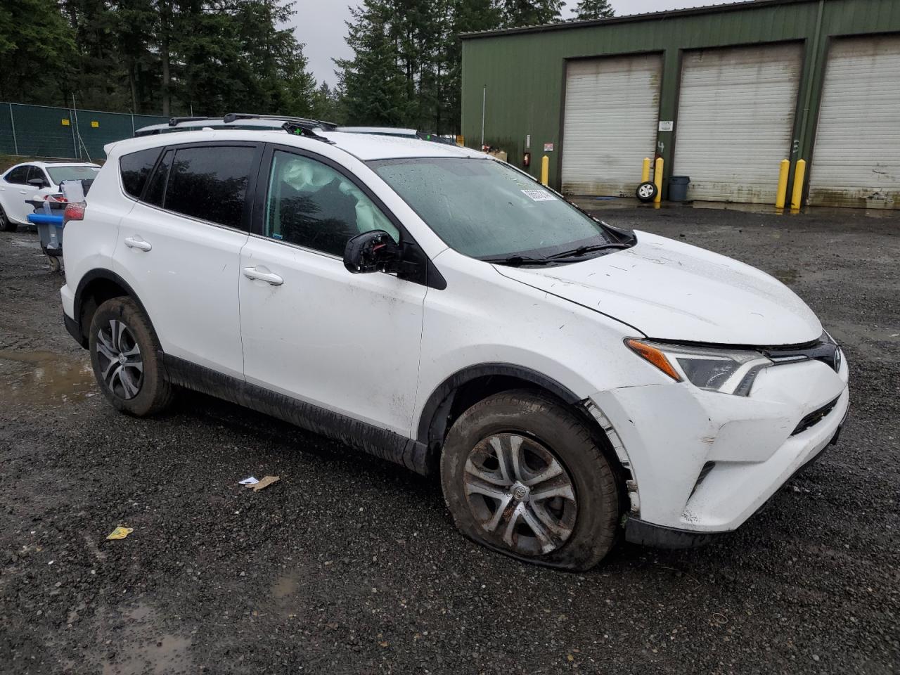 VIN 2T3BFREV6GW414115 2016 TOYOTA RAV4 no.4