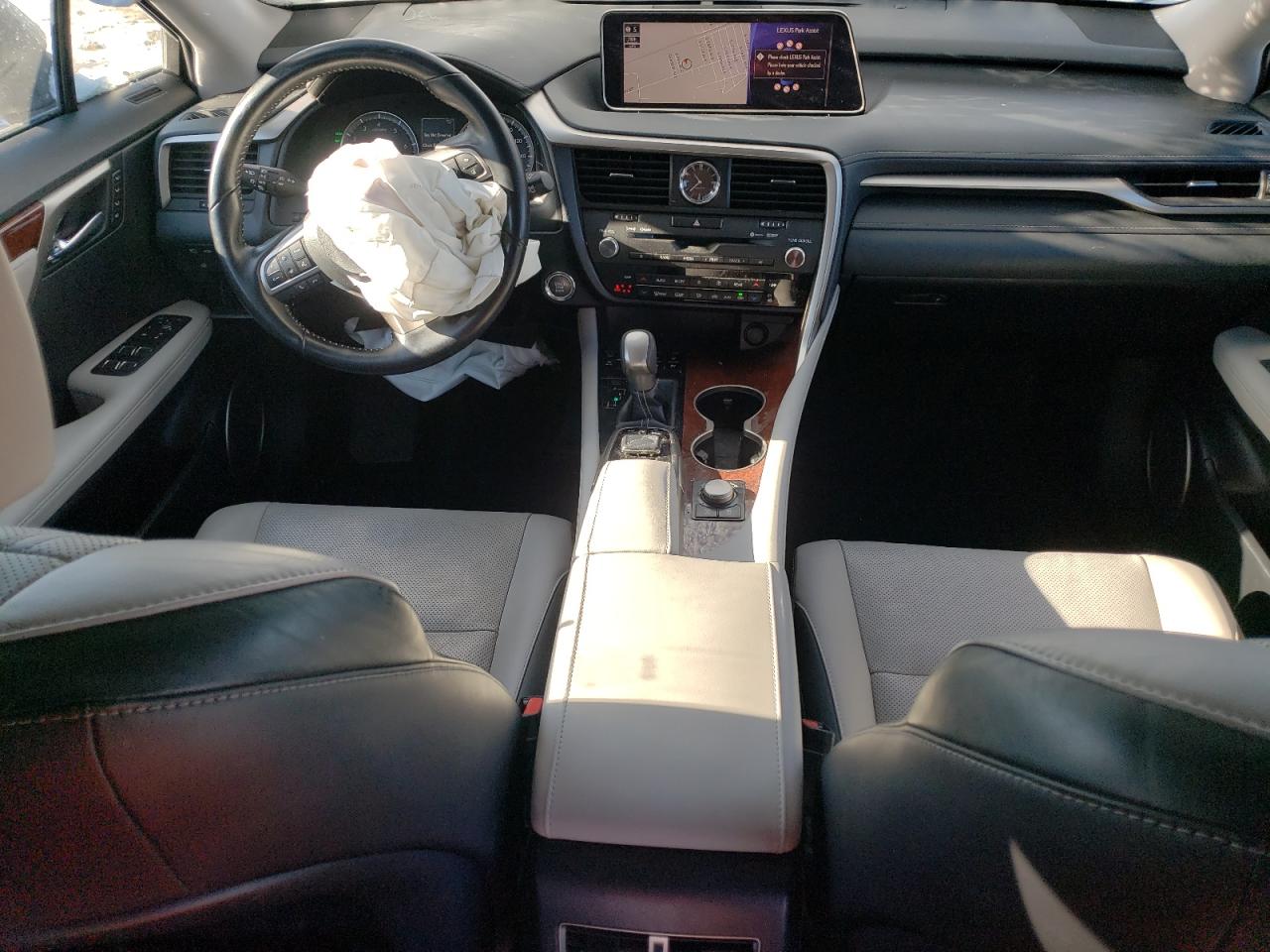 2018 Lexus RX - Image 8