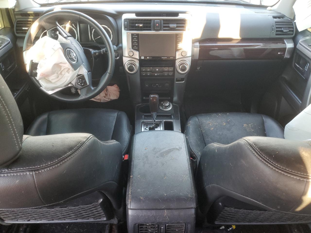 2020 Toyota 4Runner - Image 8