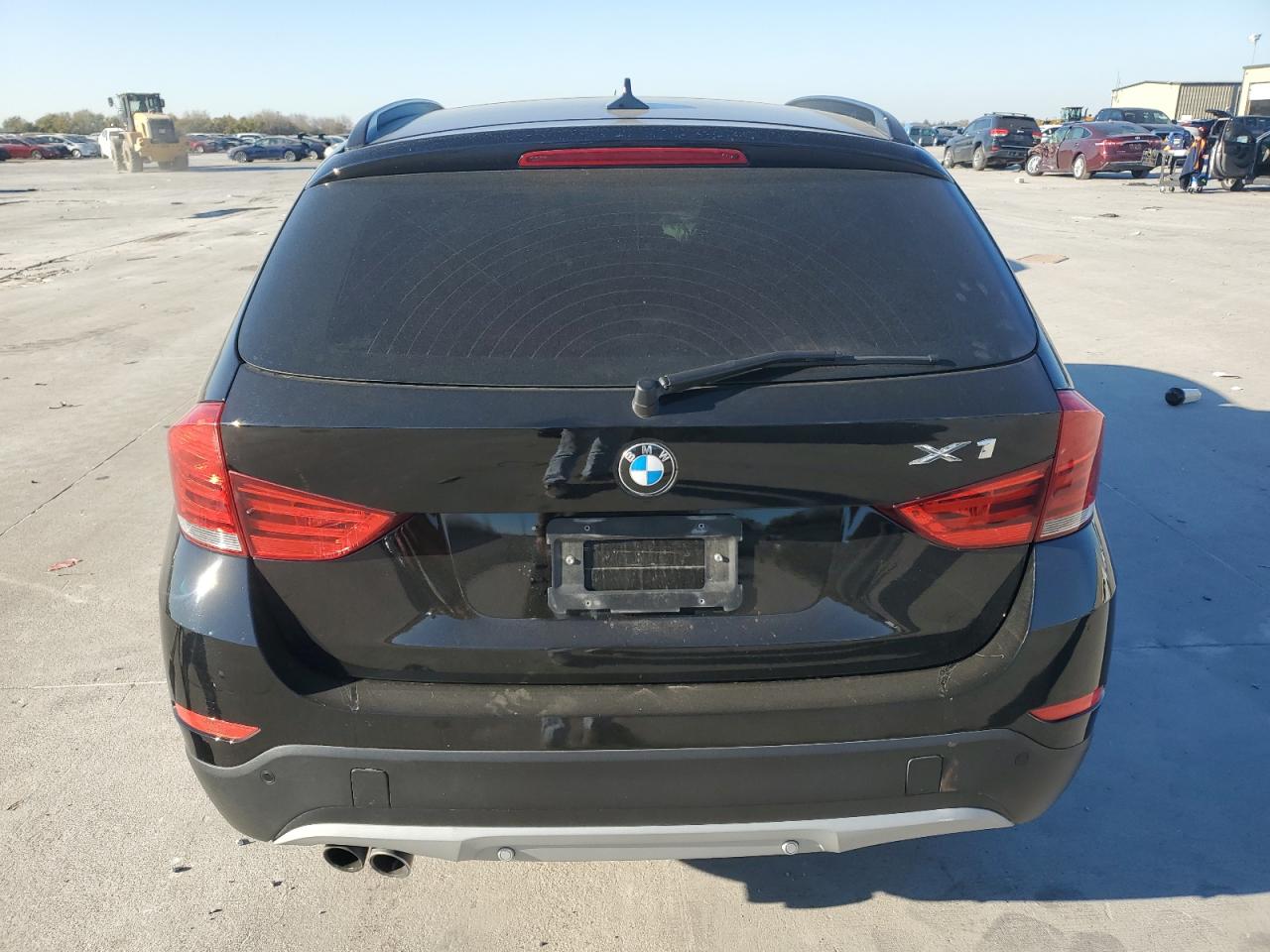 2015 BMW X1 - Image 6