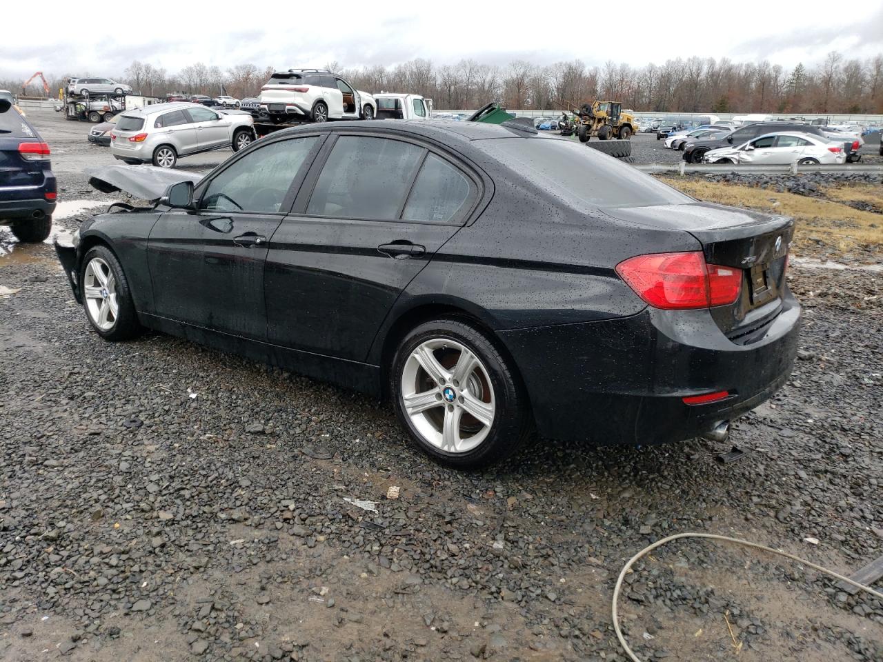 VIN WBA3C3C53FK201656 2015 BMW 3 SERIES no.2