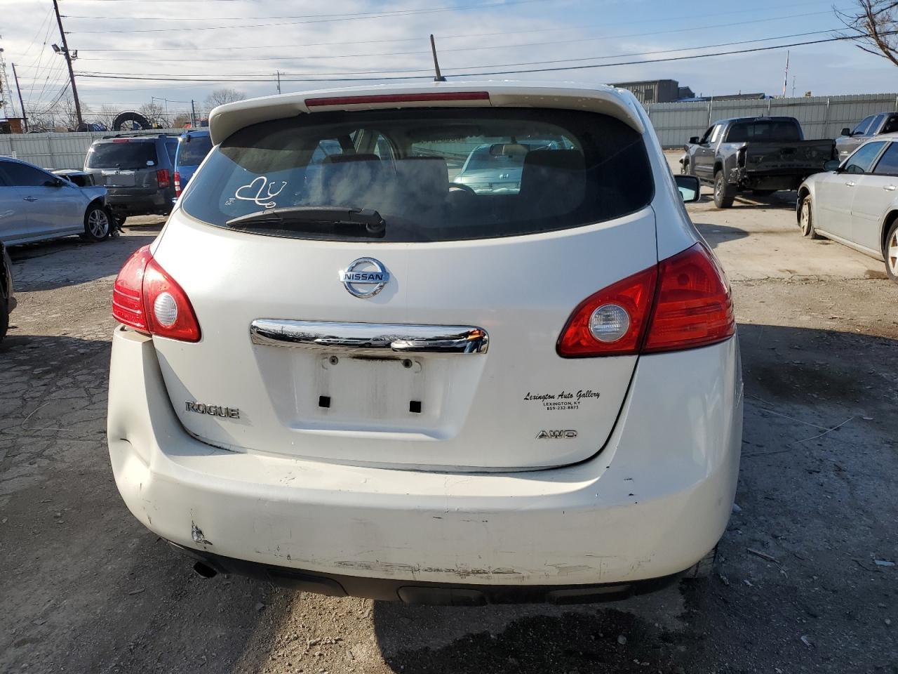 2011 Nissan Rogue - Image 6