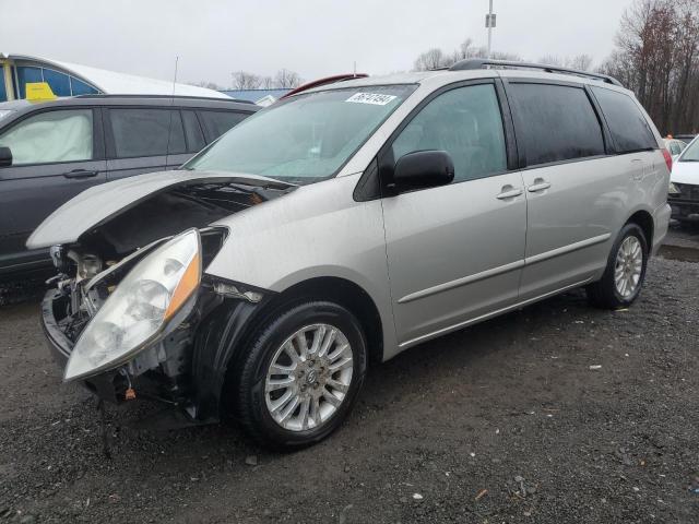 2007 Toyota Sienna Le en Venta en East Granby, CT - Front End