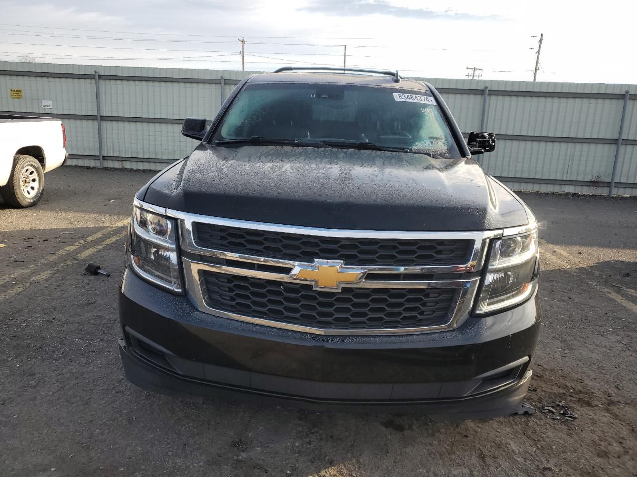 2016 Chevrolet Suburban - Image 5