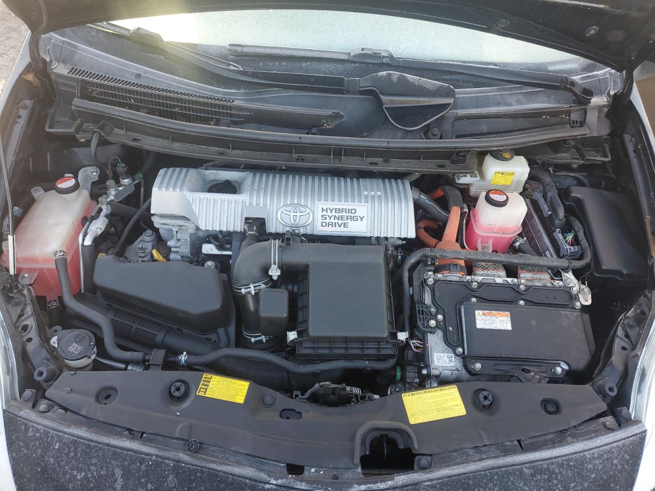 2014 Toyota Prius - Image 11