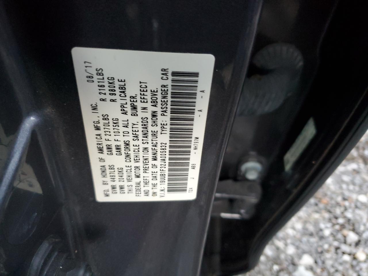 2018 Acura TLX - Image 13