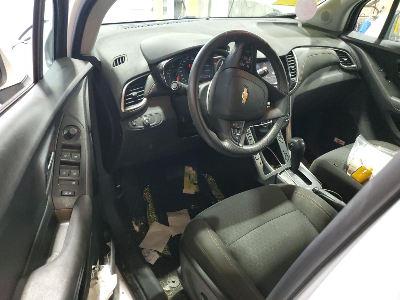 2020 Chevrolet Trax - Image 8