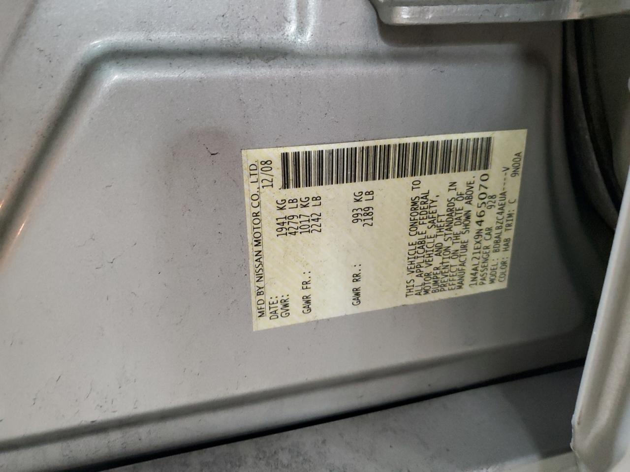 2009 Nissan Altima - Image 12