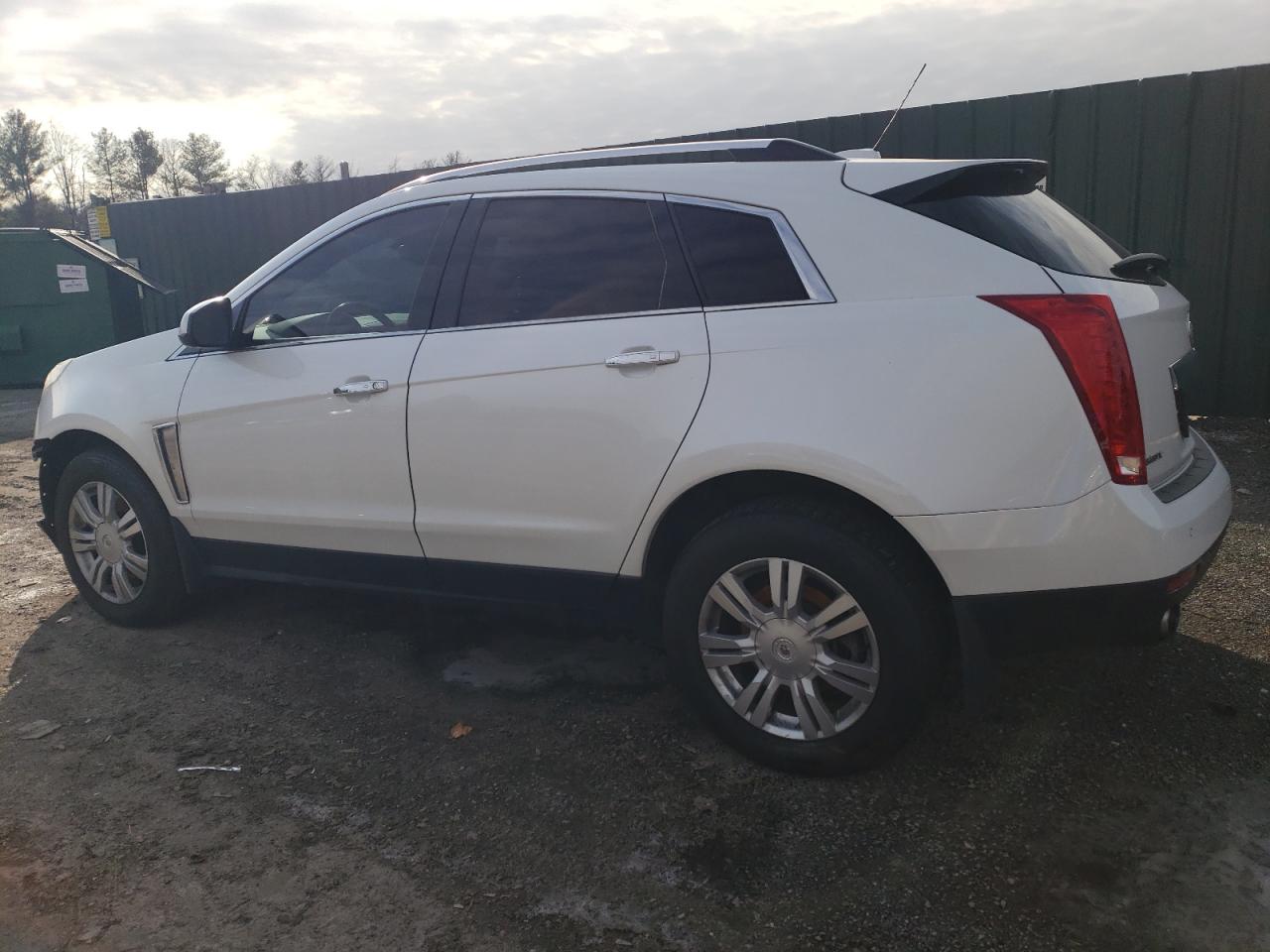 2016 Cadillac SRX - Image 2