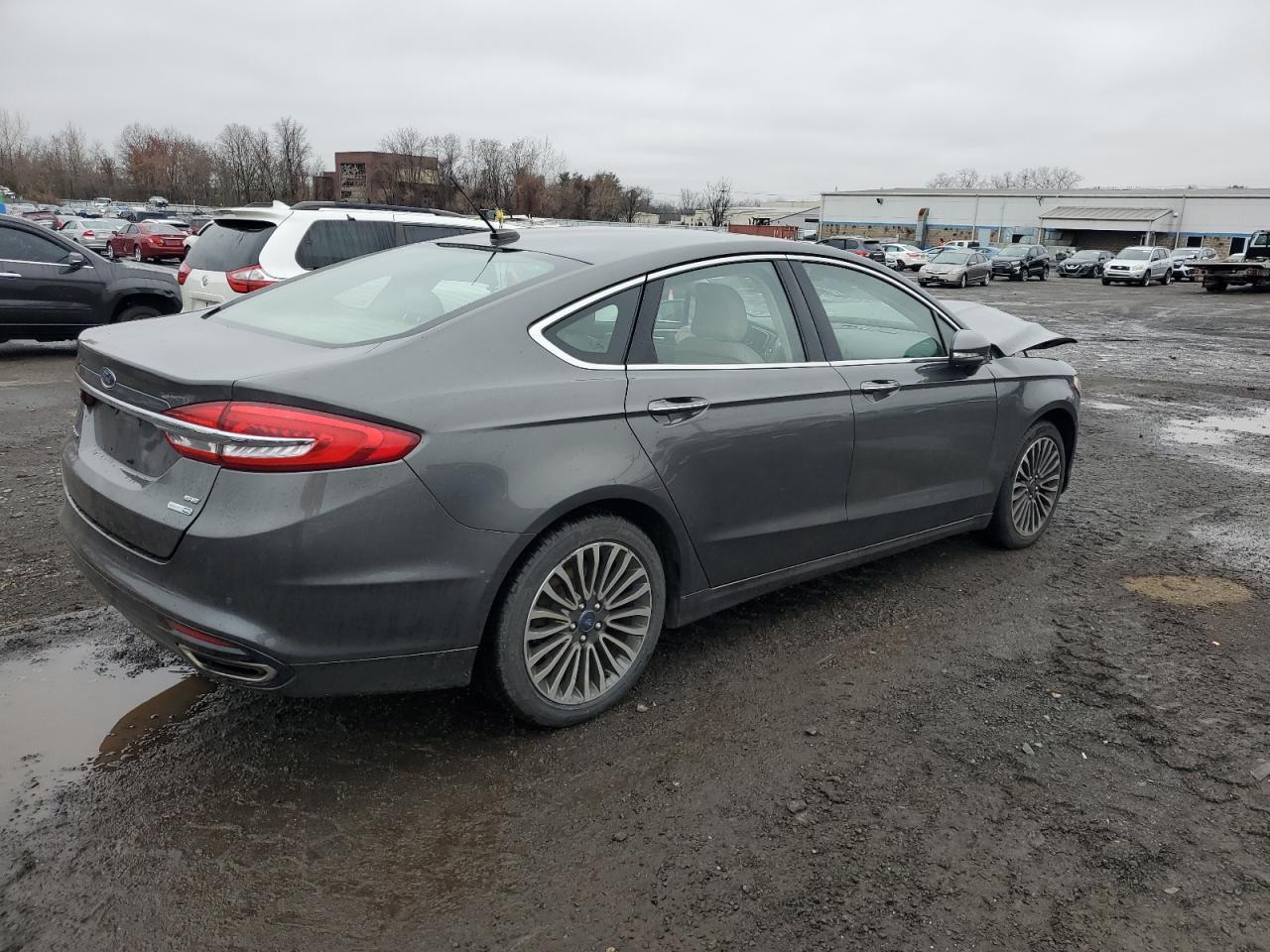 VIN 3FA6P0T92JR216259 2018 FORD FUSION no.3