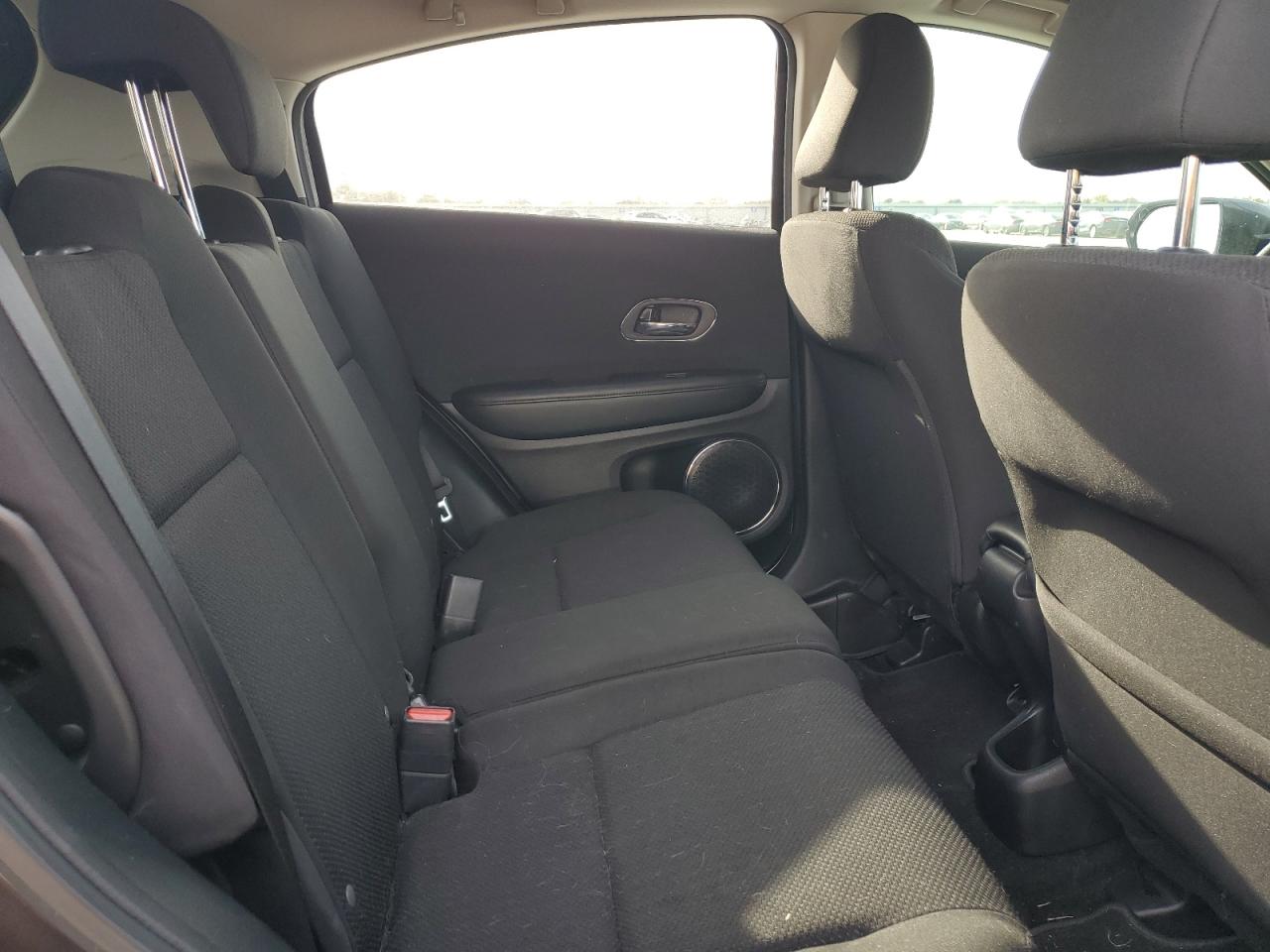 2017 Honda HR-V - Image 11