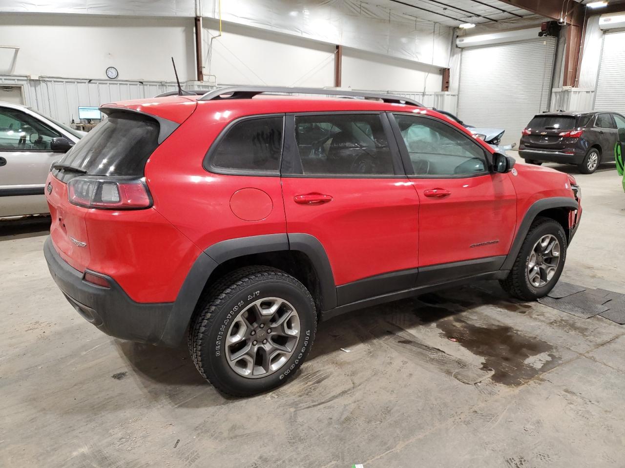 VIN 1C4PJMBX6KD351214 2019 JEEP CHEROKEE no.3