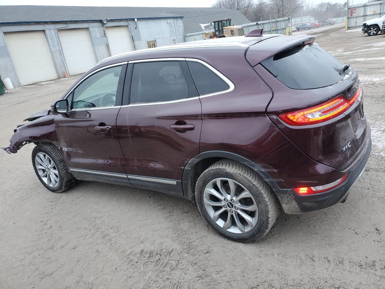 VIN 5LMCJ2C96GUJ04584 2016 LINCOLN MKC no.2