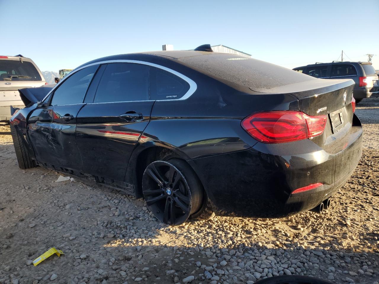 WBA4J3C54JBL03406 2018 BMW 4 SERIES - Image 2