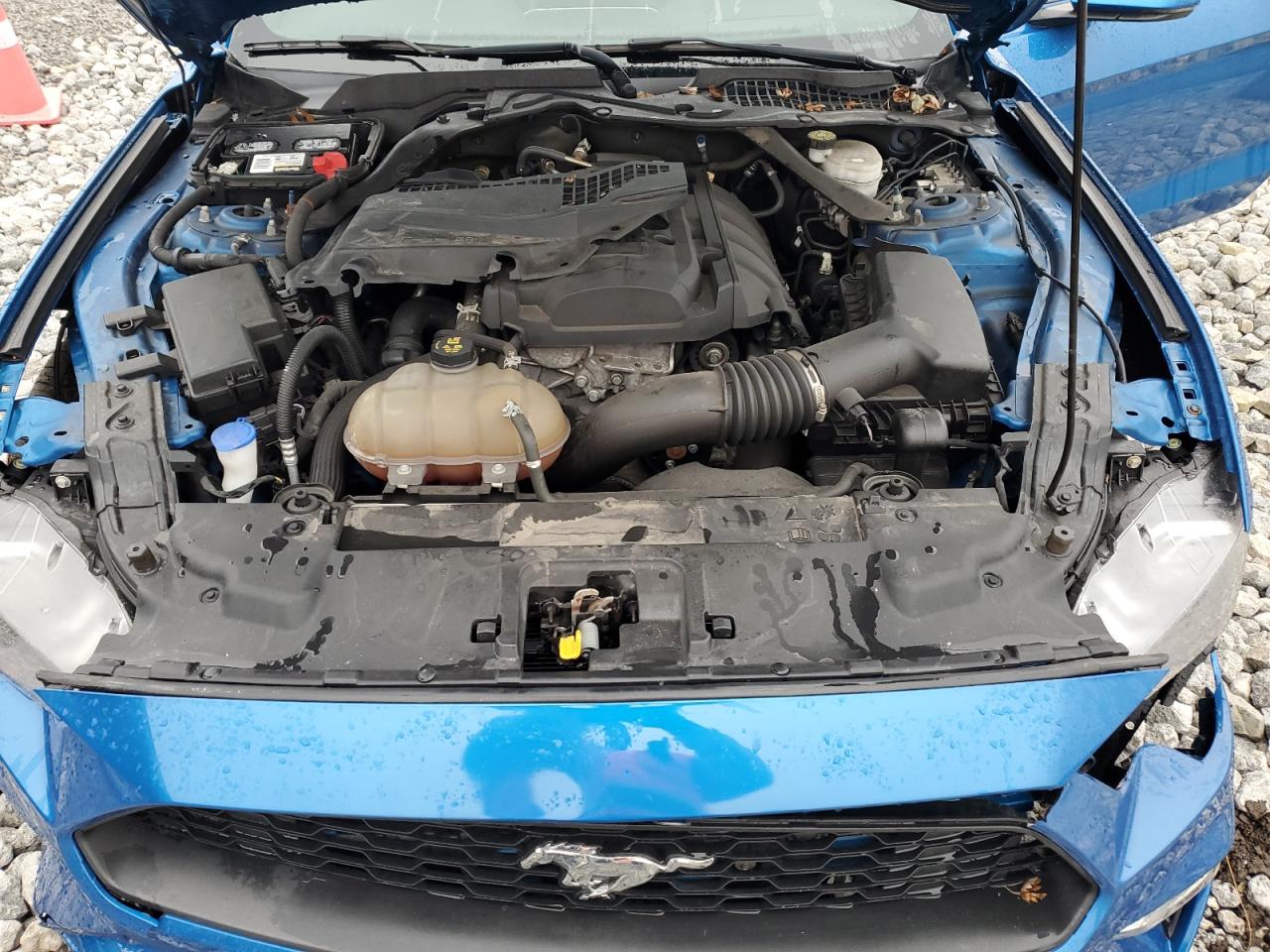 2020 Ford Mustang - Image 12