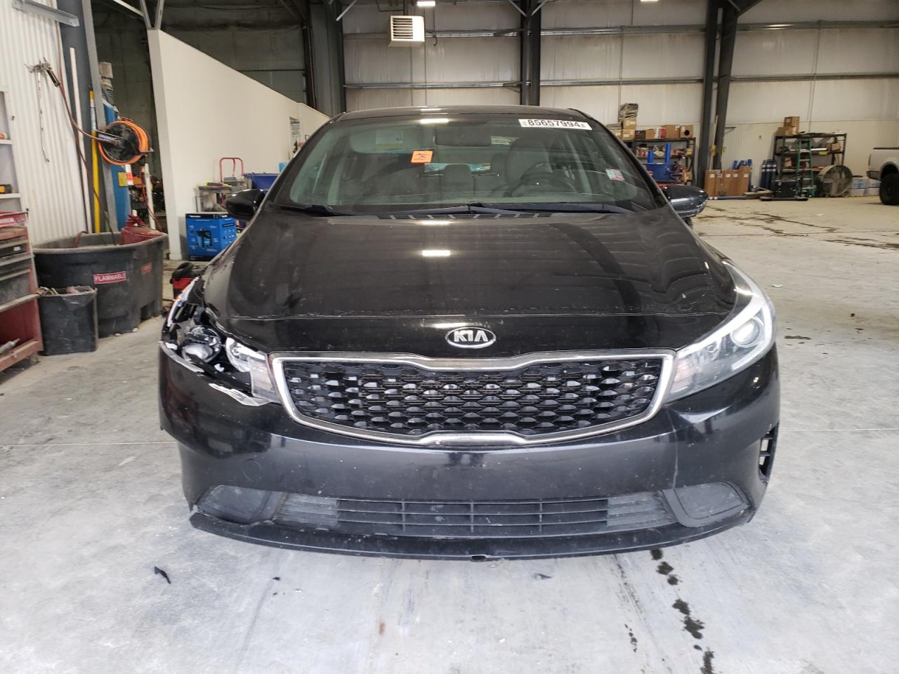 2017 Kia Forte - Image 5