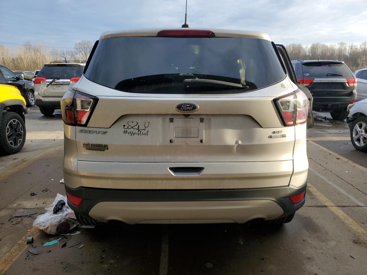 2017 Ford Escape Se VIN: 1FMCU9GD4HUC76261 Lot: 86147094