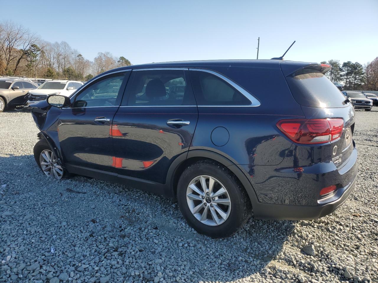 2019 Kia Sorento - Image 2