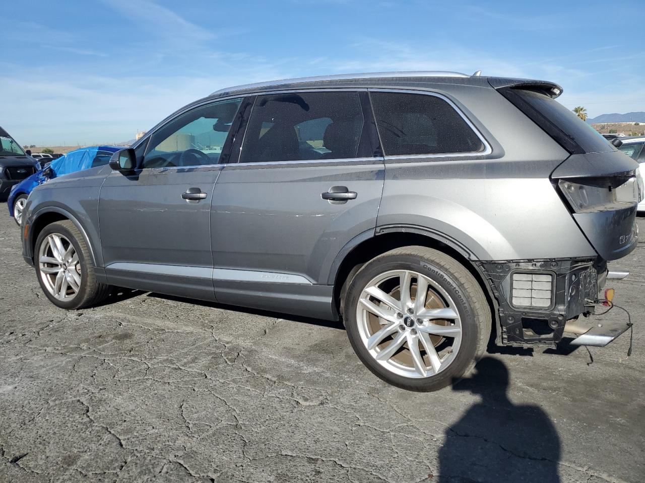 VIN WA1VAAF76HD057525 2017 AUDI Q7 no.2