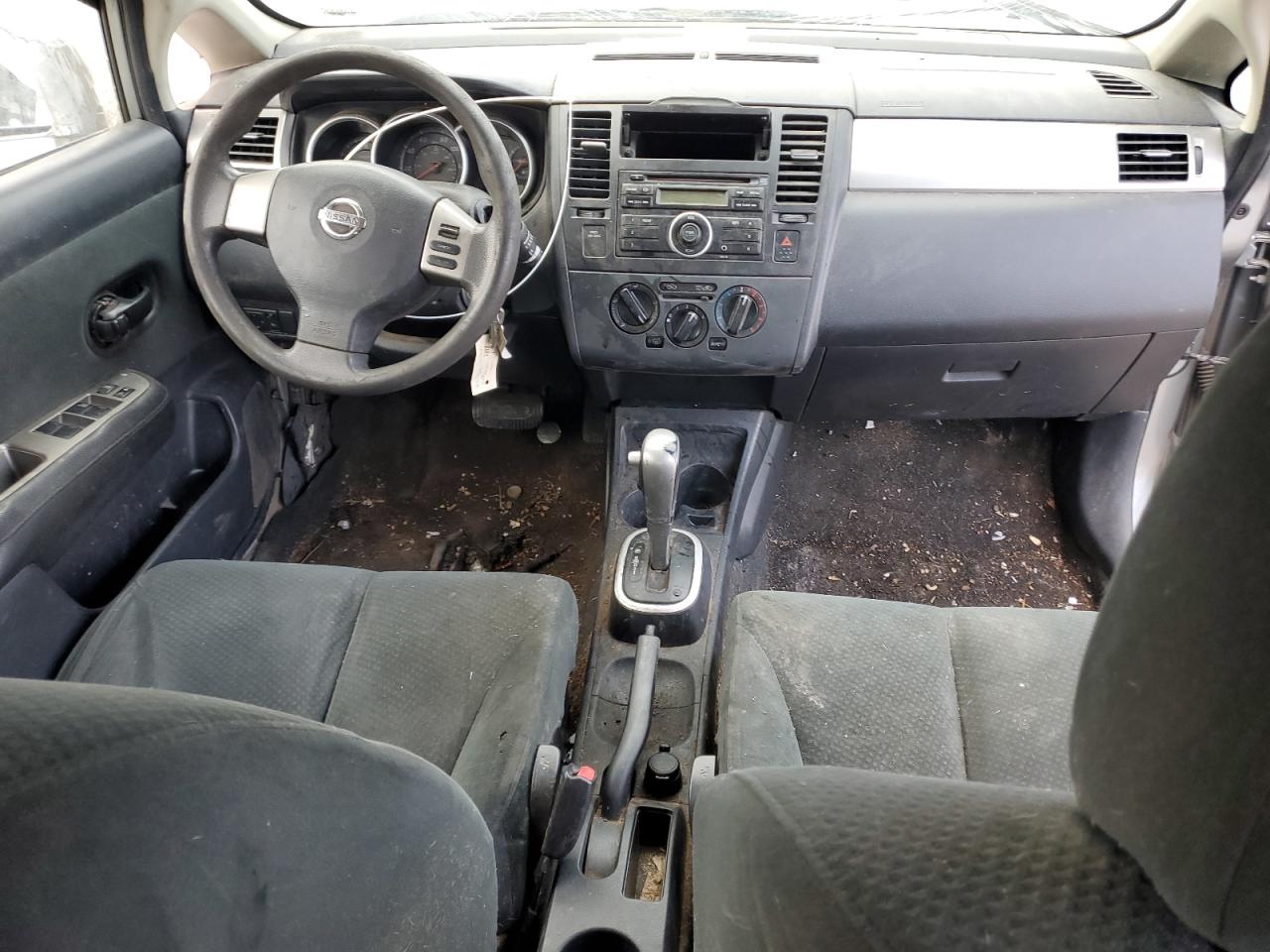 2011 Nissan Versa - Image 8