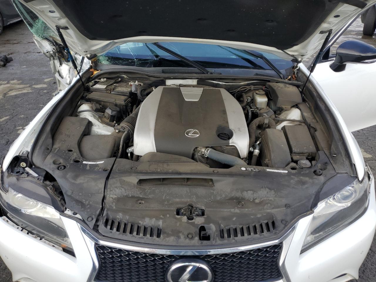 2015 Lexus GS - Image 11