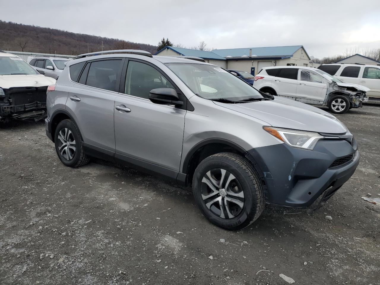 2018 Toyota RAV 4 - Image 4