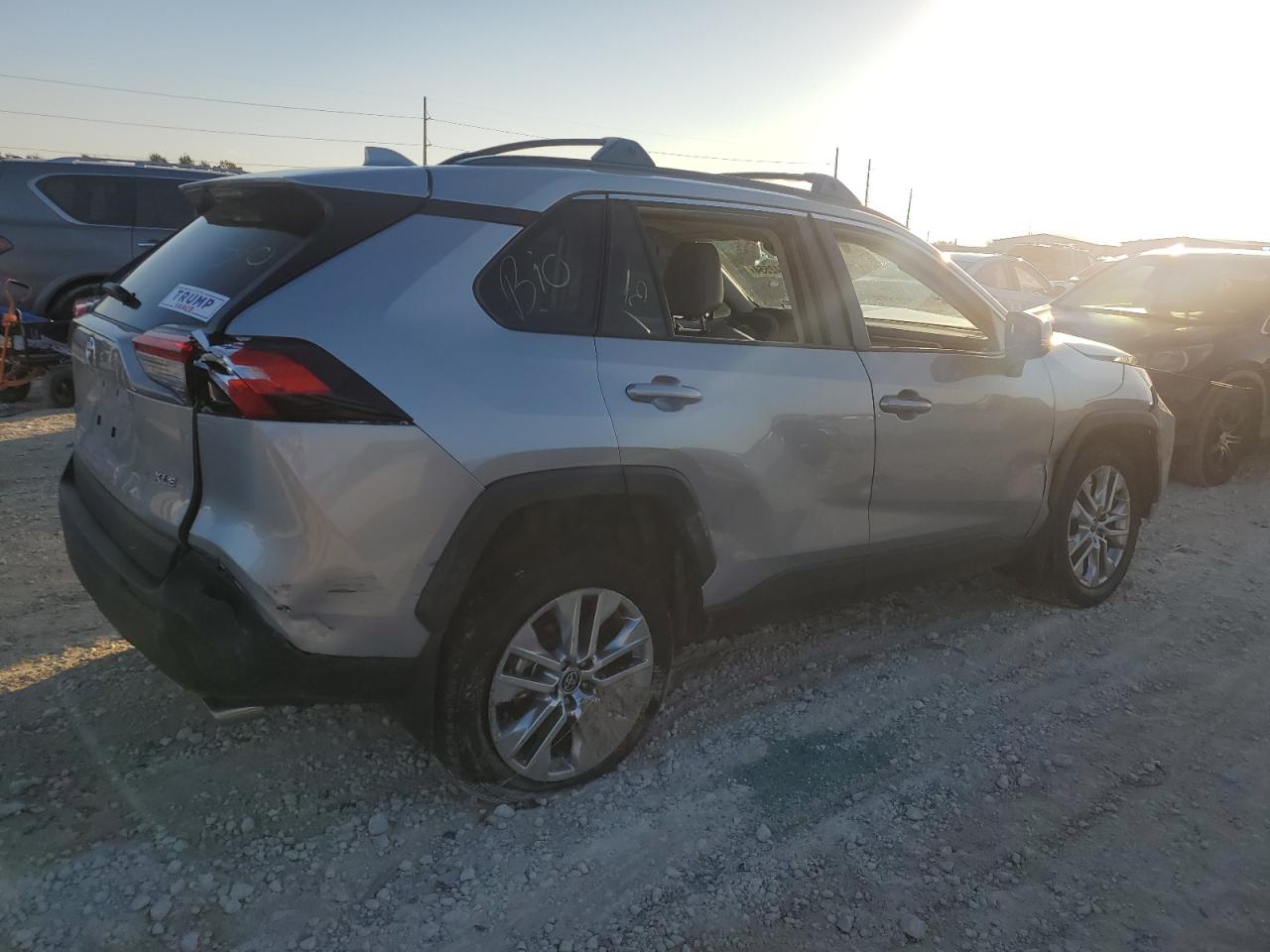 2024 Toyota RAV 4 - Image 3