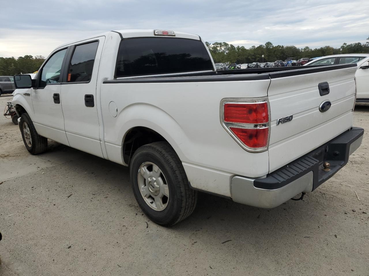 VIN 1FTEW1CM0EFB03464 2014 FORD F-150 no.2