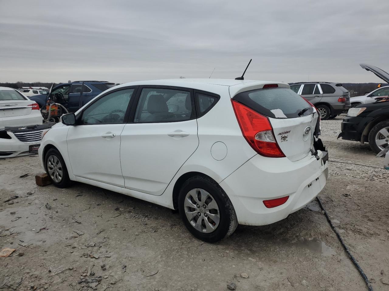 2016 Hyundai Accent - Image 2
