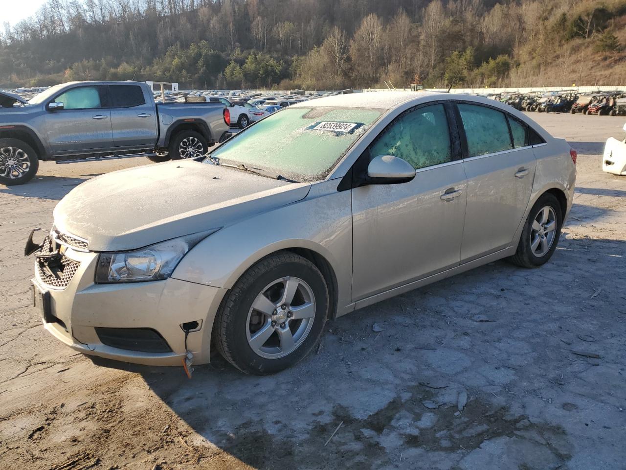 VIN 1G1PC5SB6E7358423 2014 CHEVROLET CRUZE no.1