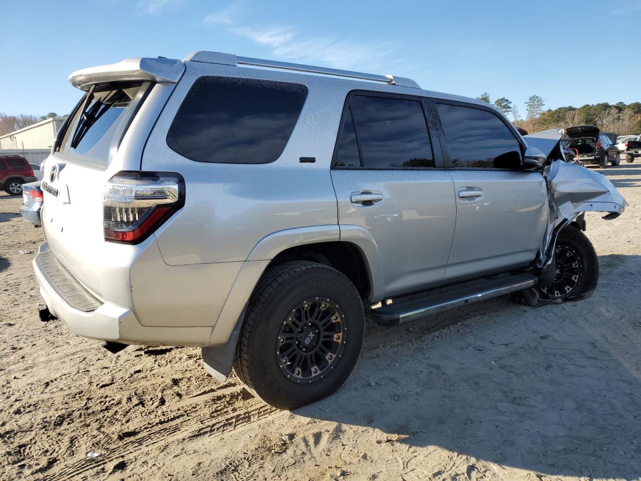 VIN JTEZU5JR4H5151391 2017 TOYOTA 4RUNNER no.3