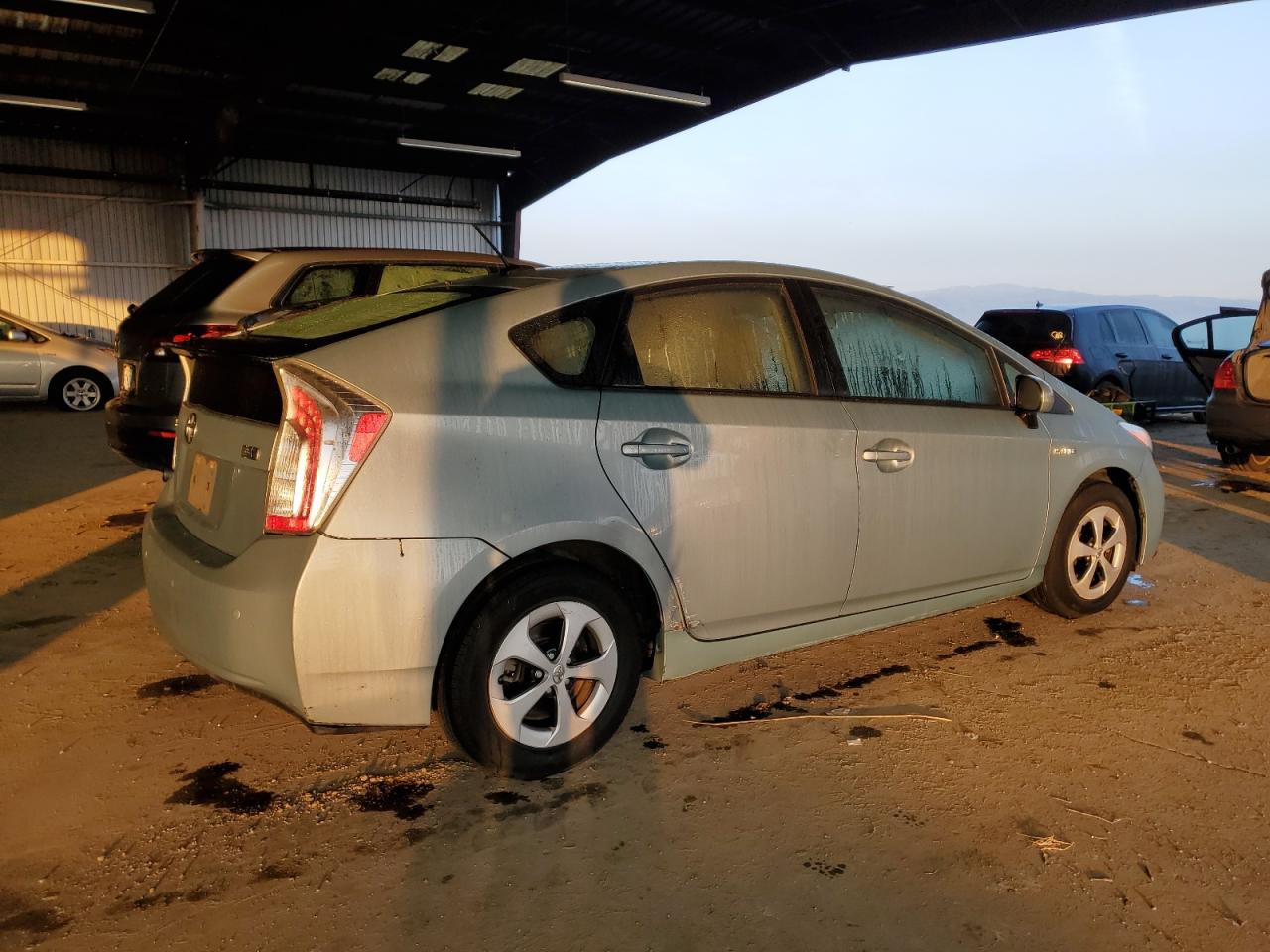 VIN JTDKN3DU8E1837329 2014 TOYOTA PRIUS no.3