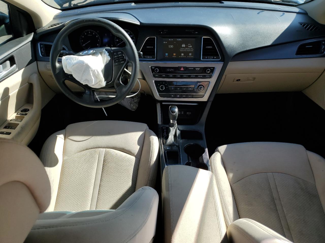 2017 Hyundai Sonata - Image 8