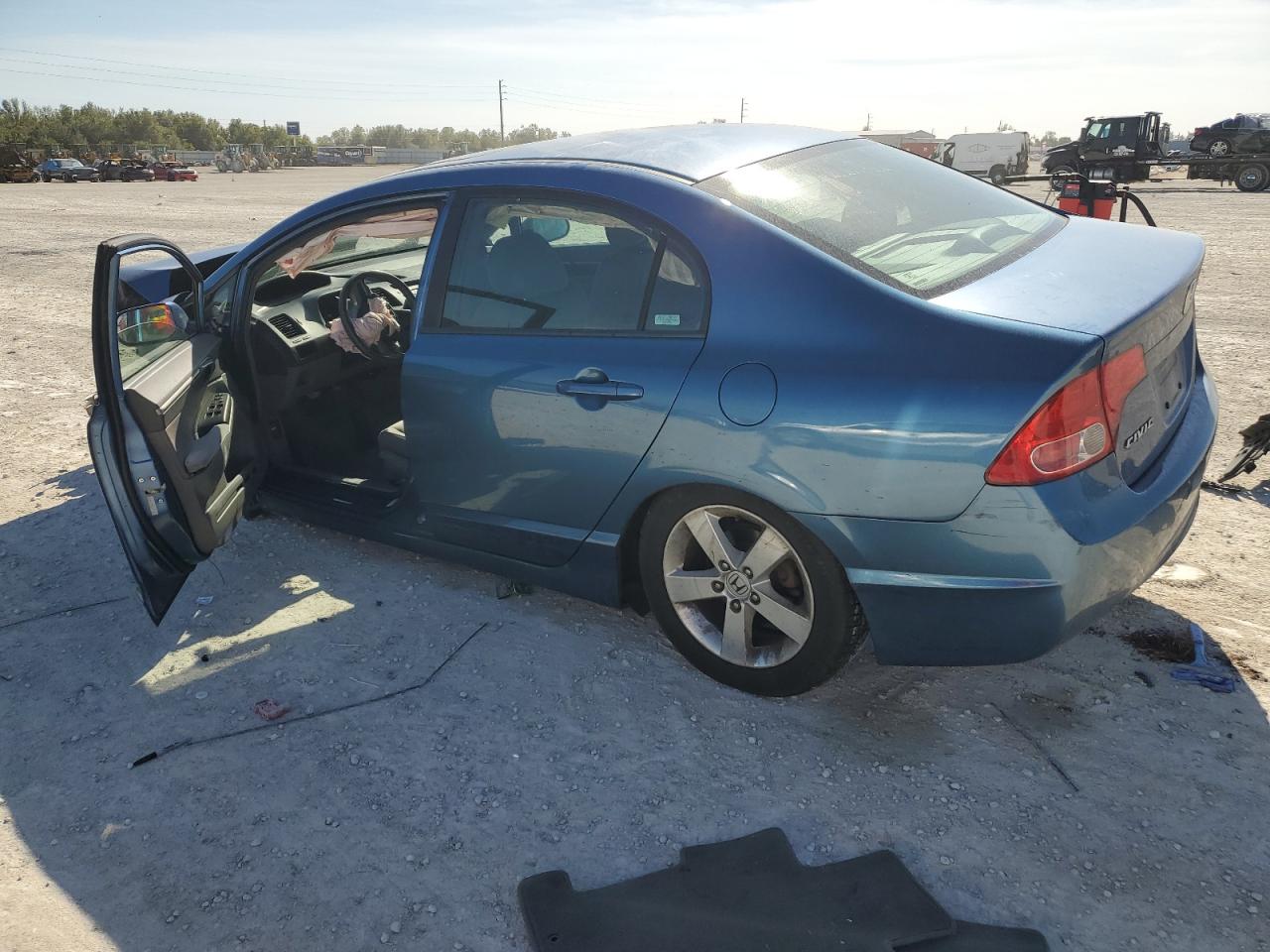 2007 Honda Civic - Image 2