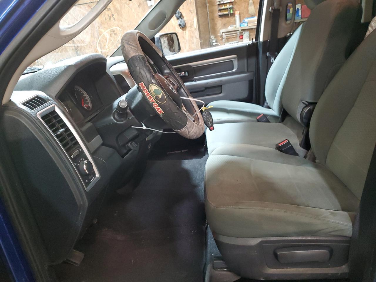 2015 RAM 1500 - Image 7