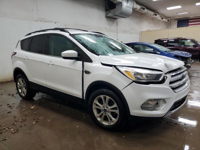  FORD ESCAPE 2018 Biały